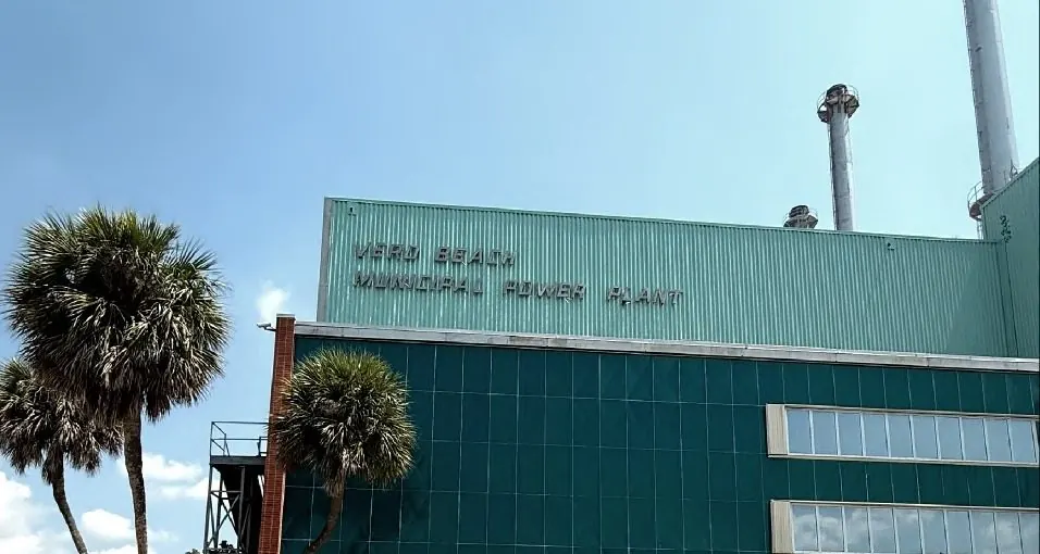 The teal Vero Beach Municipal Power Plant building today